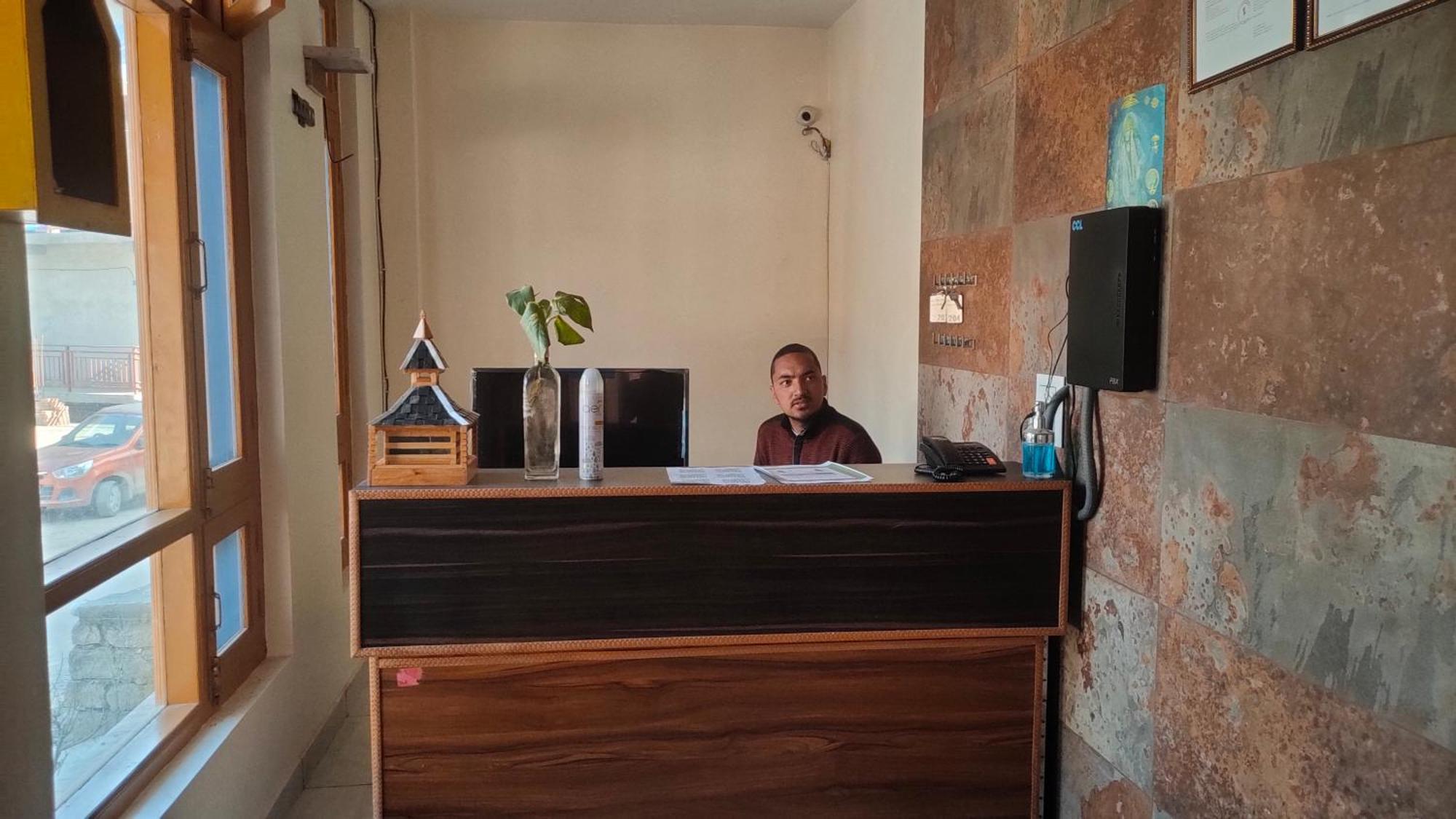 Hotel Cozy Haven Mandi Exterior photo